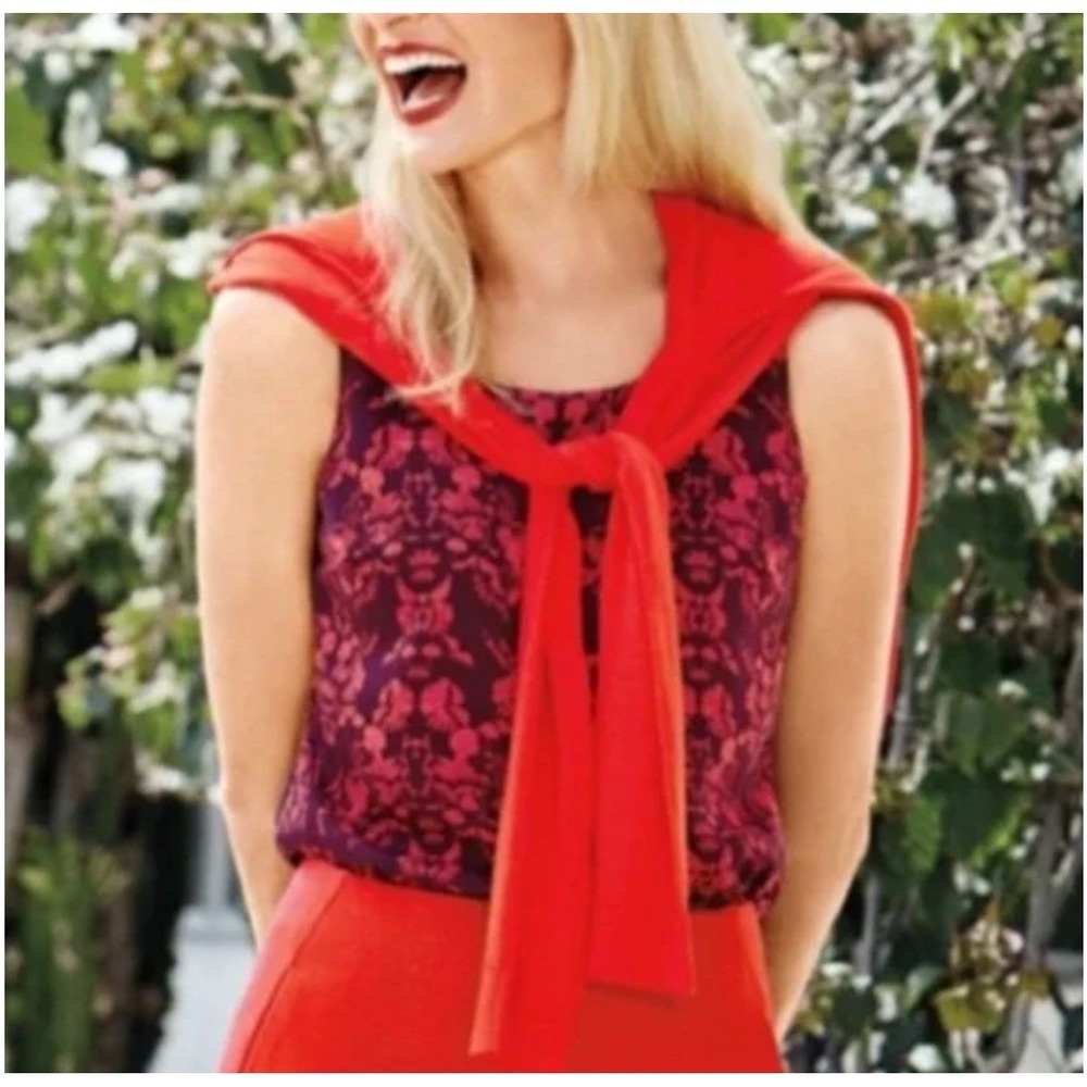Cabi Cameo Layer Split Back Top Deep‎ Aubergine and raspberry print womens XS